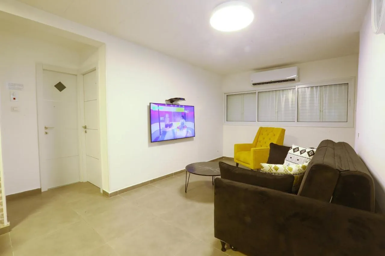 Almog Eilat luxury apartment - אלמוג אילת דירת יוקרה